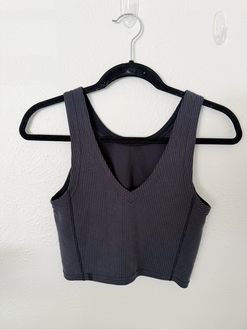 Lululemon Ribbed Softreme Cropped Tank Top Sz 6 - Picture 3 of 6